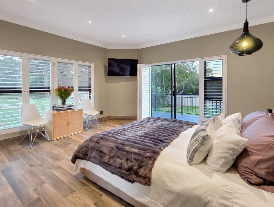 7 Bedroom Property for Sale in Durbanville Western Cape
